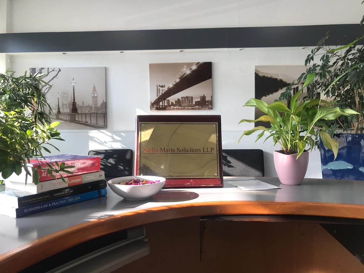 Stella Maris Solicitors Llp logo